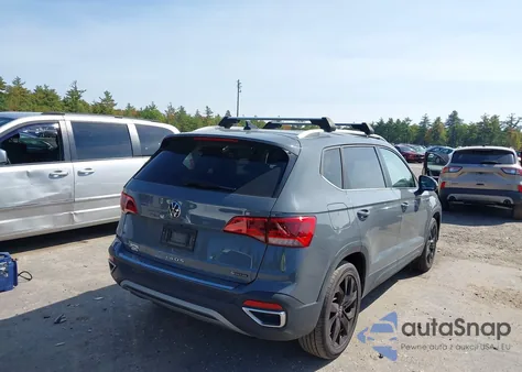 2022 Volkswagen Taos 1.5T Se z USA, uszkodzony, nr VIN 3VVPX7B24NM036135